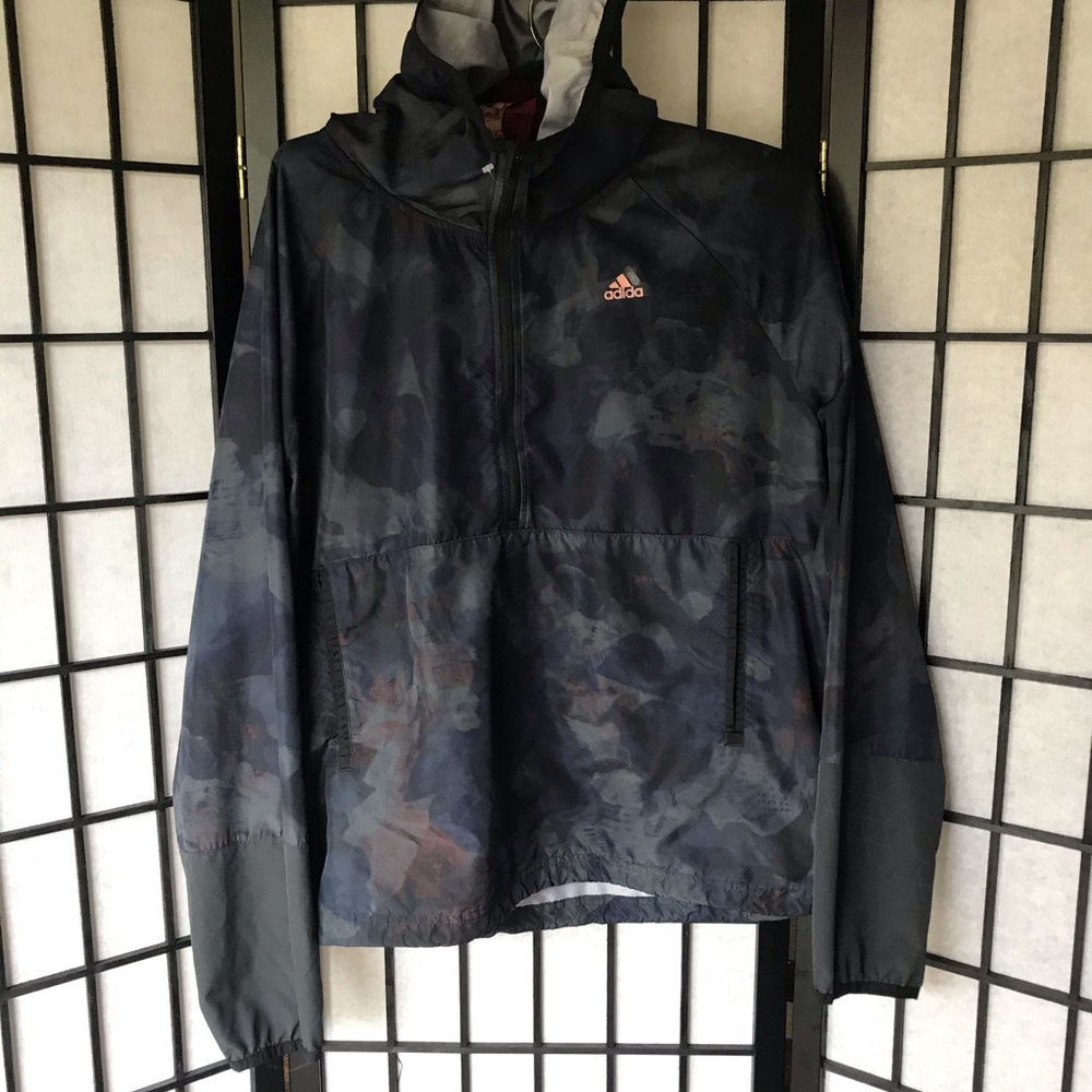 Size M Adidas Climalite Camo Windbreaker
